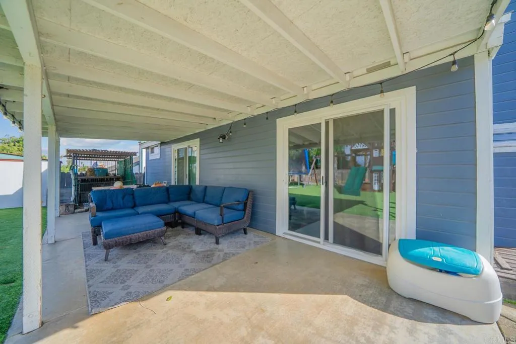 https://cdn.realtyfeed.com/cdn/127/306650100/f7e04c6afcde78cca16b7b03a69a12f6.webp