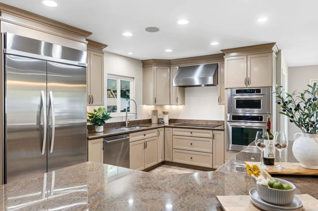 https://cdn.realtyfeed.com/cdn/127/306650161/049c65ec86be9dff32096adc361b7318.webp