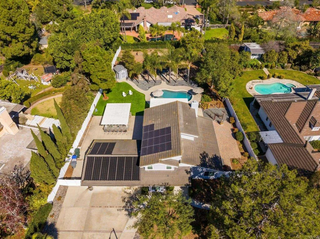 https://cdn.realtyfeed.com/cdn/127/306650161/44f58b0ead5cda5c55957343a7803ff9.webp