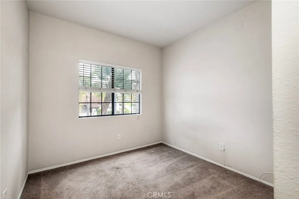 https://cdn.realtyfeed.com/cdn/127/306650166/99194526afaecac6fa05581dfdedc30b.webp