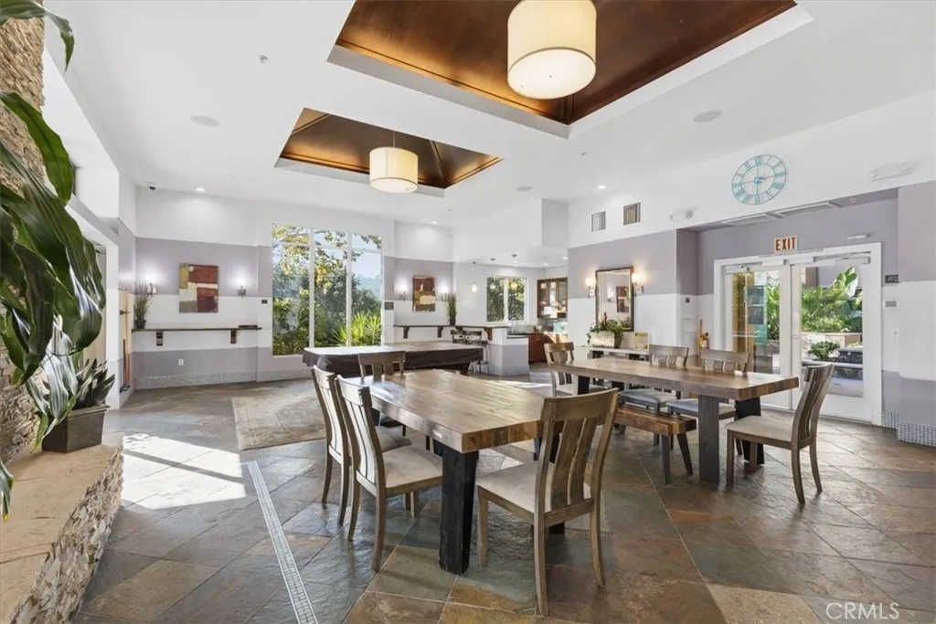 https://cdn.realtyfeed.com/cdn/127/306650191/179c0b68af8ff5fdaee196db6085e8d2.webp