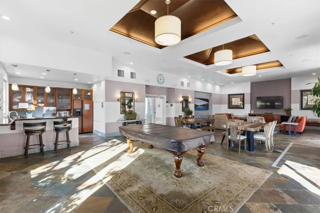 https://cdn.realtyfeed.com/cdn/127/306650191/36cedbcce4c4169ee252f82f594ae57c.webp