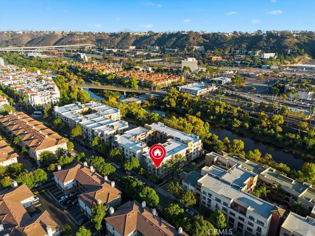 https://cdn.realtyfeed.com/cdn/127/306650191/c3c3f4338797f727bb3896b0a0c4c9ee.webp