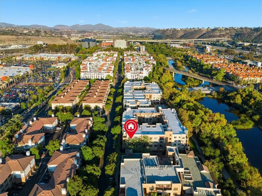 https://cdn.realtyfeed.com/cdn/127/306650191/c575e0572dd4db329ffd2f09339a2c12.webp