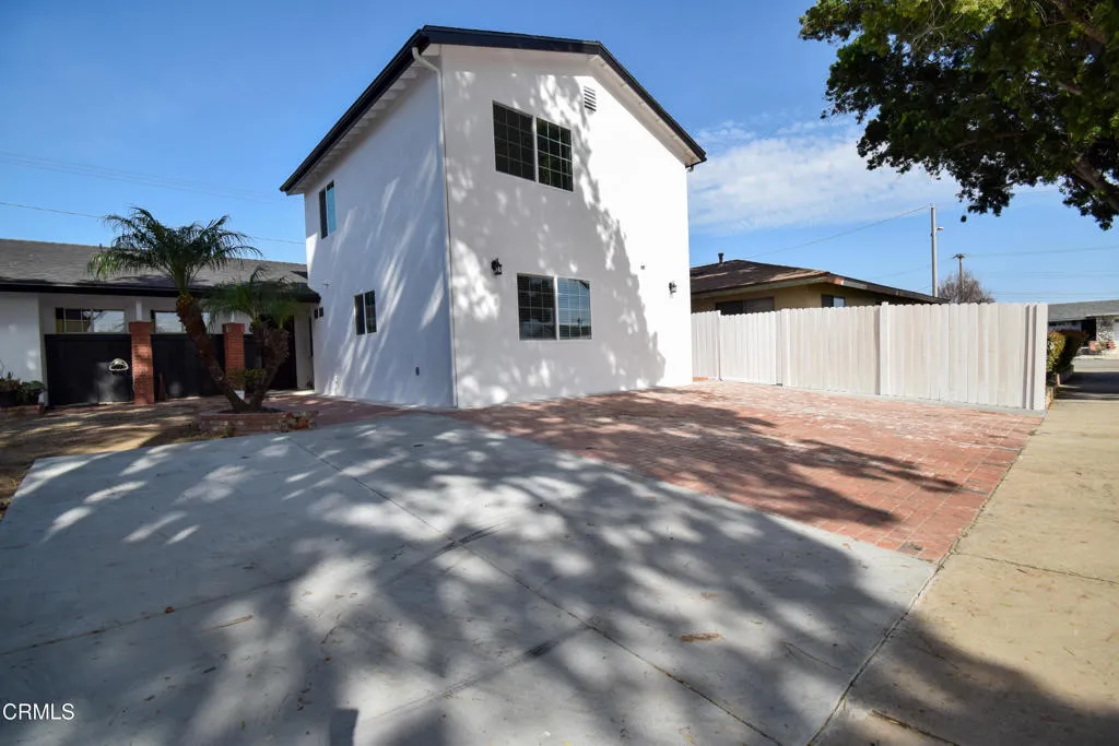 2711 Altus Way Unit 2, Oxnard, CA 93035 - Main photo, Oxnard, CA