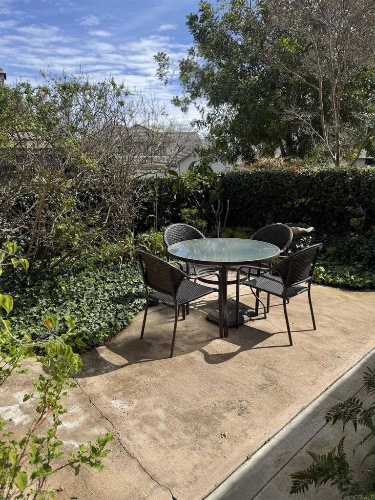 https://cdn.realtyfeed.com/cdn/127/306650235/8f8df6a352ad8b75d7f0c6636ab8950d.webp