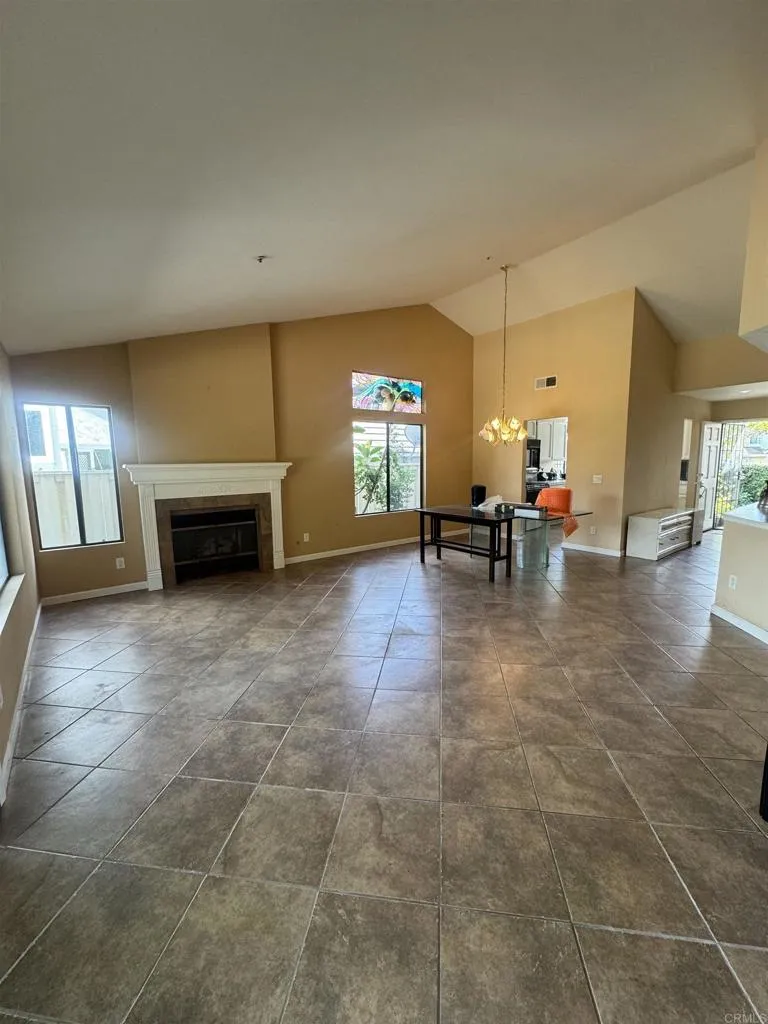 https://cdn.realtyfeed.com/cdn/127/306650235/9499c137bc783a06f7d78467829d0248.webp