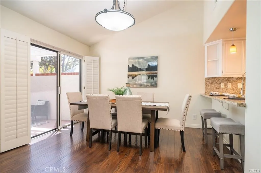11 Lafayette Court, Manhattan Beach, CA 90266 - Photo 3 of 21, Manhattan Beach, CA