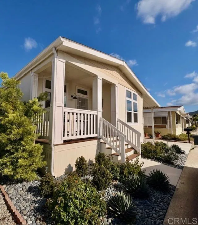 https://cdn.realtyfeed.com/cdn/127/306650277/8f688c514dcf8e6954dd1de5f12cd6e7.webp