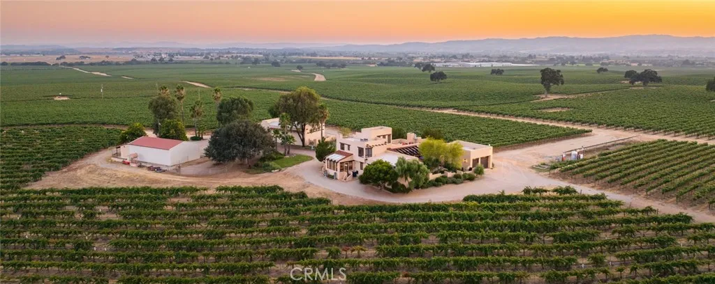 7010 Wilderness Lane, Paso Robles, CA 93446 - Photo 4 of 74, Paso Robles, CA