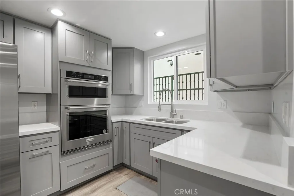 227 E Burbank Unit C, Burbank, CA 91502 - Photo 3 of 40, Burbank, CA