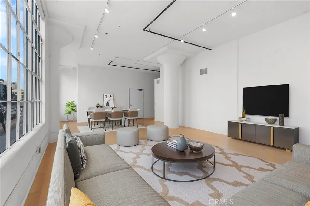 420 S San Pedro Unit 211, Los Angeles, CA 90013 - Photo 3 of 21, Los Angeles, CA