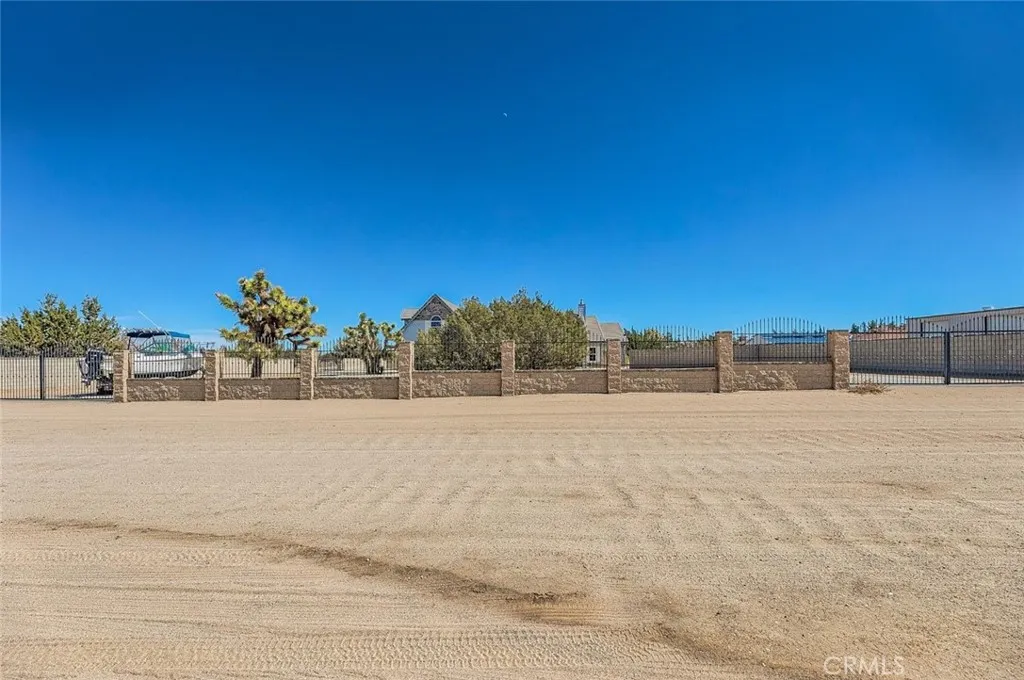 40028 25th West, Palmdale, CA 93551 - Photo 4 of 60, Palmdale, CA