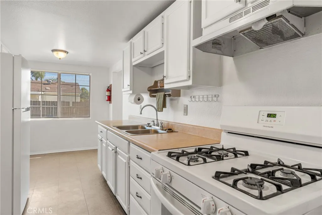 533 Jackson Street, Colton, CA 92334 - Photo 3 of 31, Colton, CA