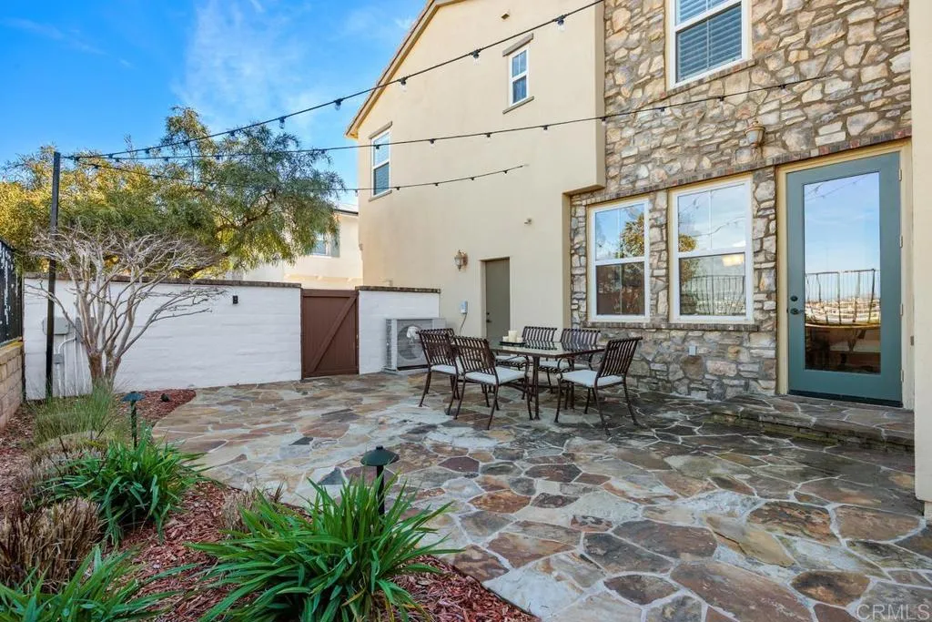 https://cdn.realtyfeed.com/cdn/127/306650470/8775b511680a056d4225ad91316442ec.webp