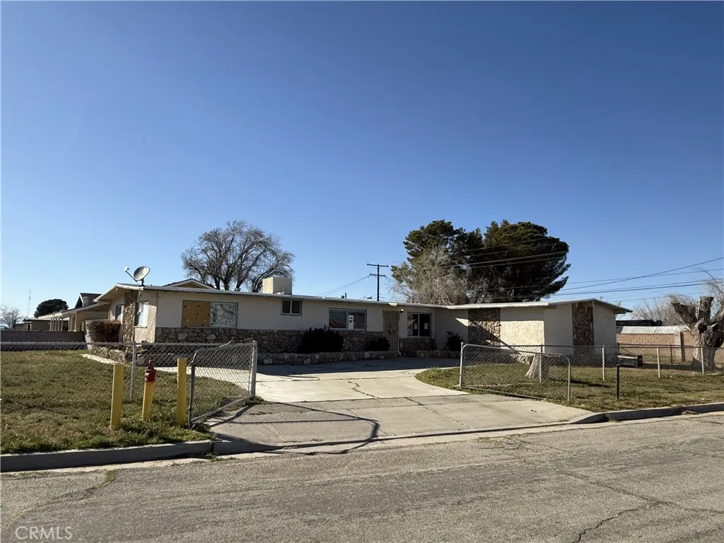 Boron, CA 93516