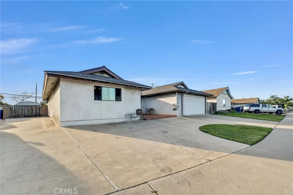 14331 Riata, Westminster, CA 92683 - Photo 2 of 26, Westminster, CA