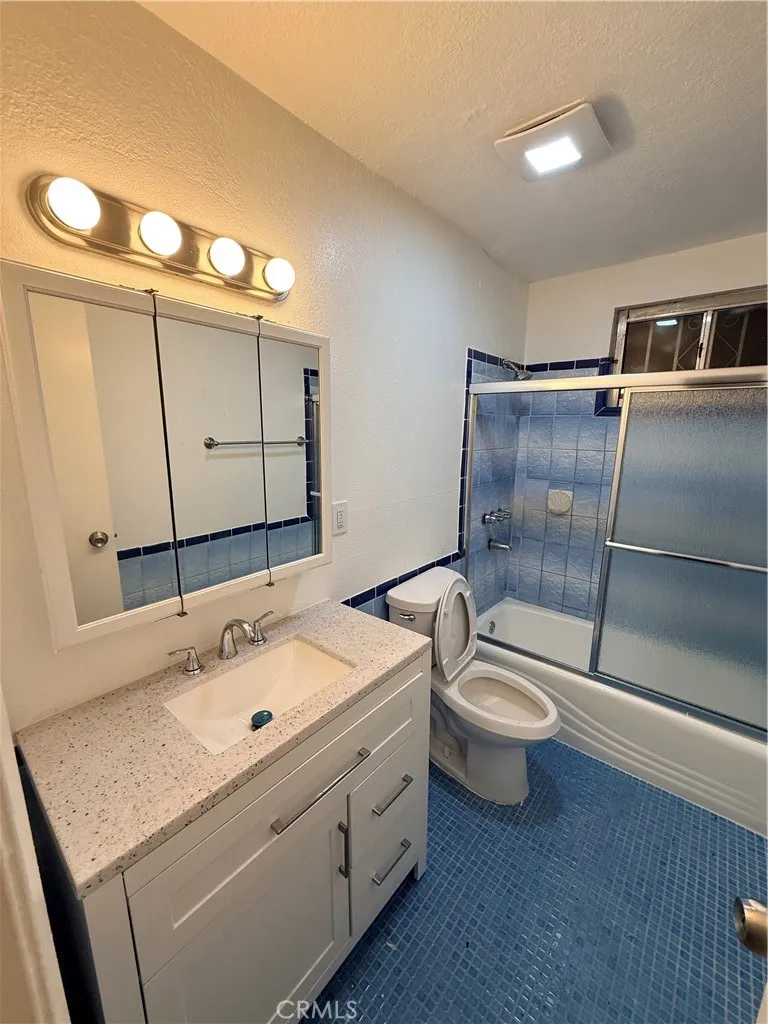 1548 W 59th Place Unit 2, Los Angeles, CA 90047 - Photo 4 of 11, Los Angeles, CA