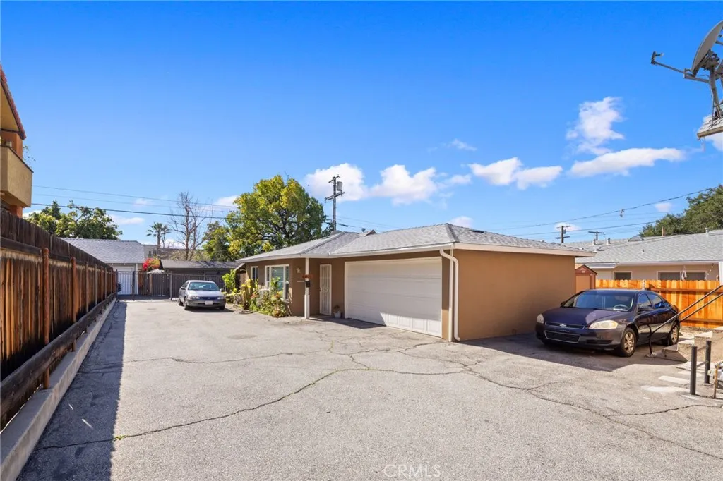 210 W Lime Avenue, Monrovia, CA 91016 - Photo 5 of 25, Monrovia, CA