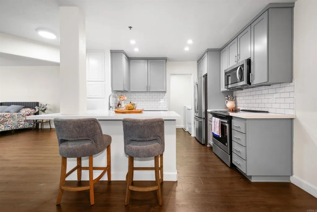 Photo #3: NDP2601749 Listing: Photo #3