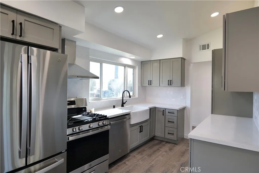 853 N Jasmine, Ontario, CA 91762 - Photo 3 of 29, Ontario, CA