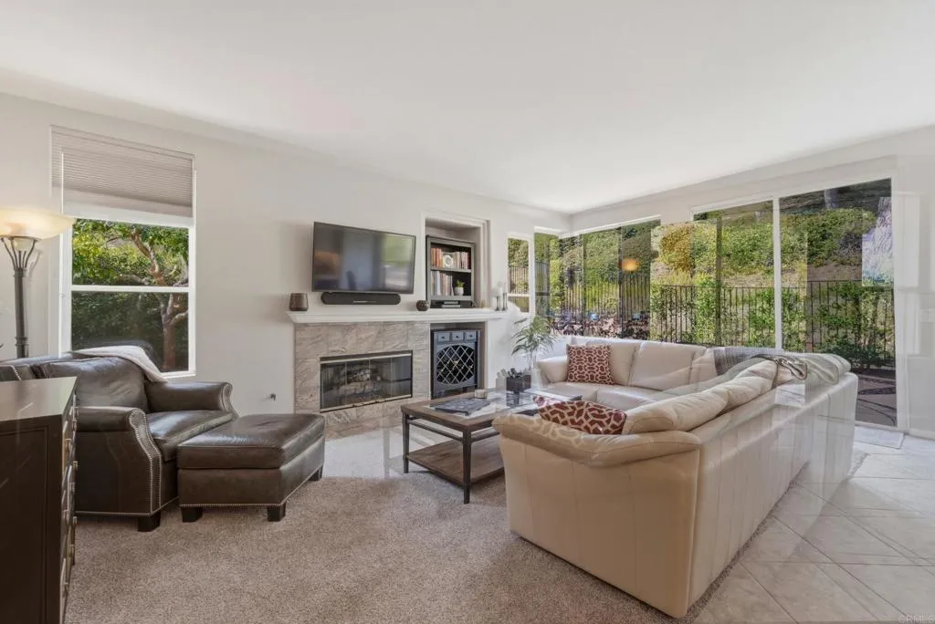 https://cdn.realtyfeed.com/cdn/127/306650679/61a3621d841d3240fb1960ce77863c49.webp
