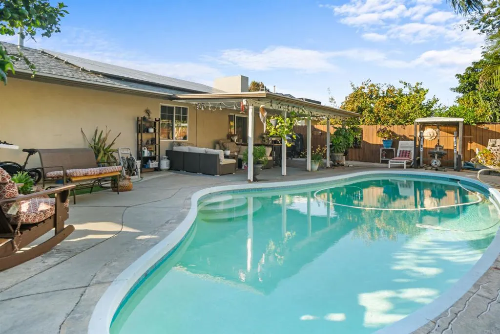 https://cdn.realtyfeed.com/cdn/127/306650690/4487c9221f44fa0d8293062c20bc1fed.webp