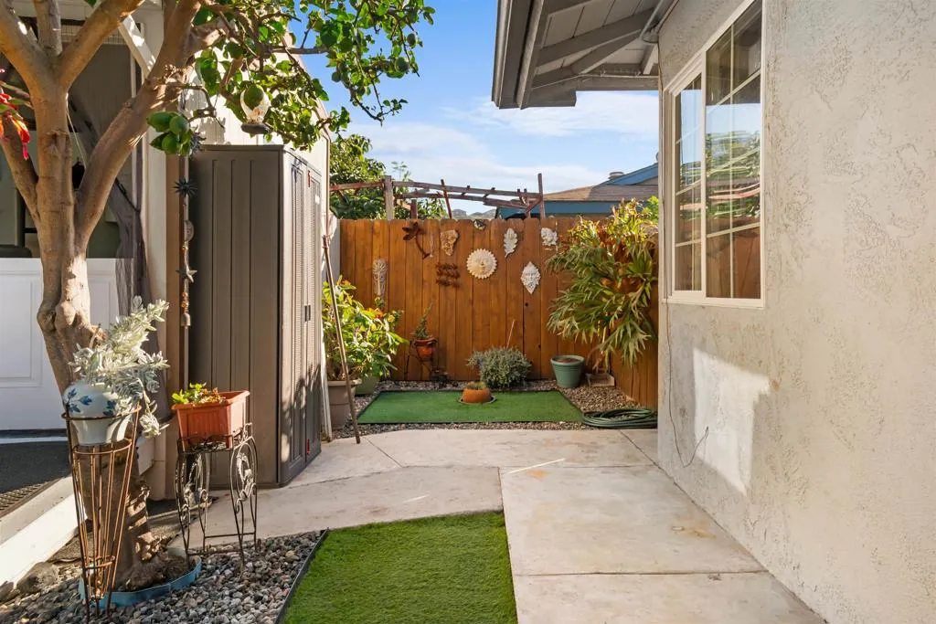 https://cdn.realtyfeed.com/cdn/127/306650690/daa651a68ba675638d3581a62a9d03bd.webp