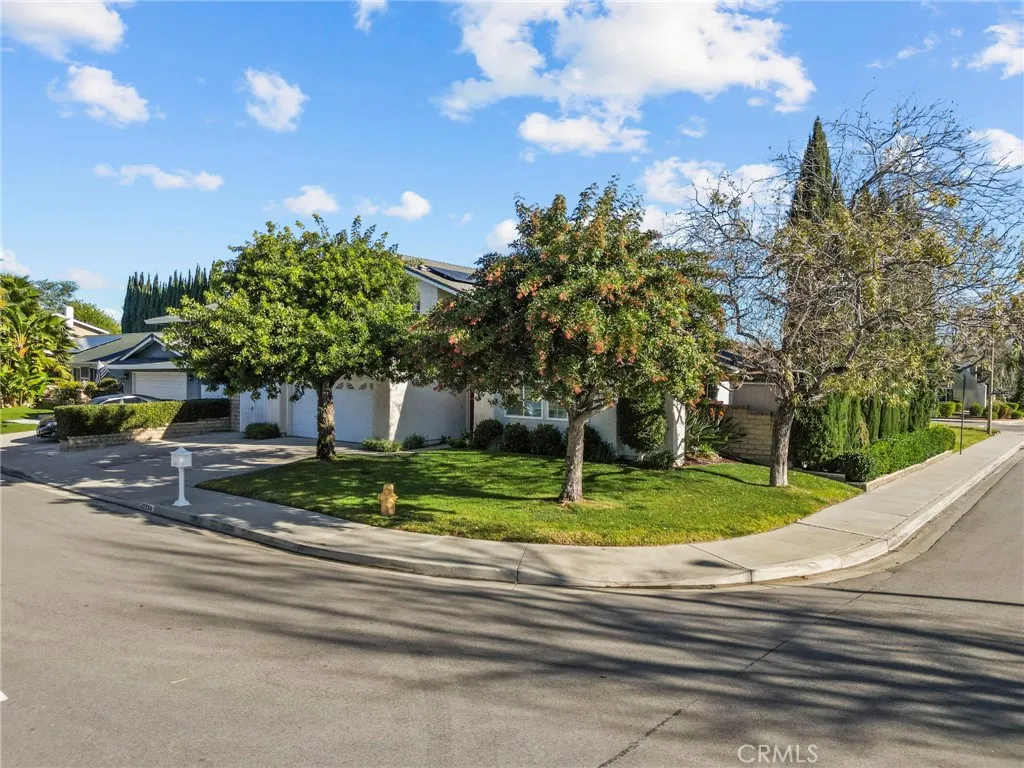 25550 Old Course Way, Valencia, CA 91355 - Photo 3 of 48, Valencia, CA