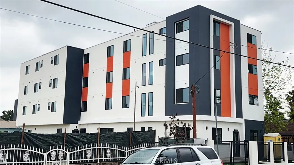 1596 W 36th Street, Los Angeles, CA 90018 - Main photo, Los Angeles, CA