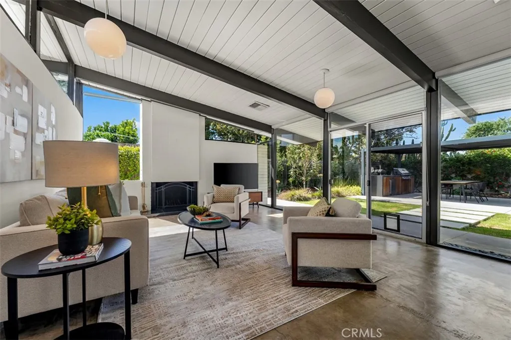 27945 Alvarez, Rancho Palos Verdes, CA, 90275