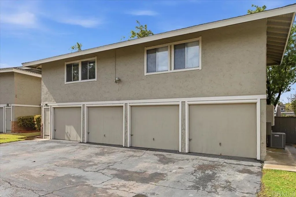 https://cdn.realtyfeed.com/cdn/127/306650738/382f811487e57bdad1f053ea6e775820.webp