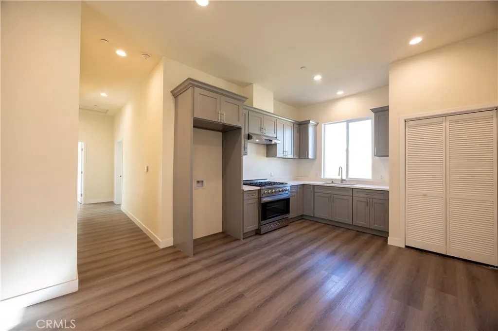 2558 S 10th Avenue, Arcadia, CA 91006 - Photo 5 of 30, Arcadia, CA