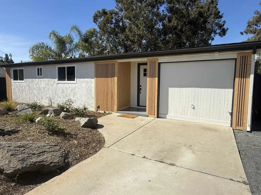 https://cdn.realtyfeed.com/cdn/127/306650777/0321044e363986a823937552515cb295.webp