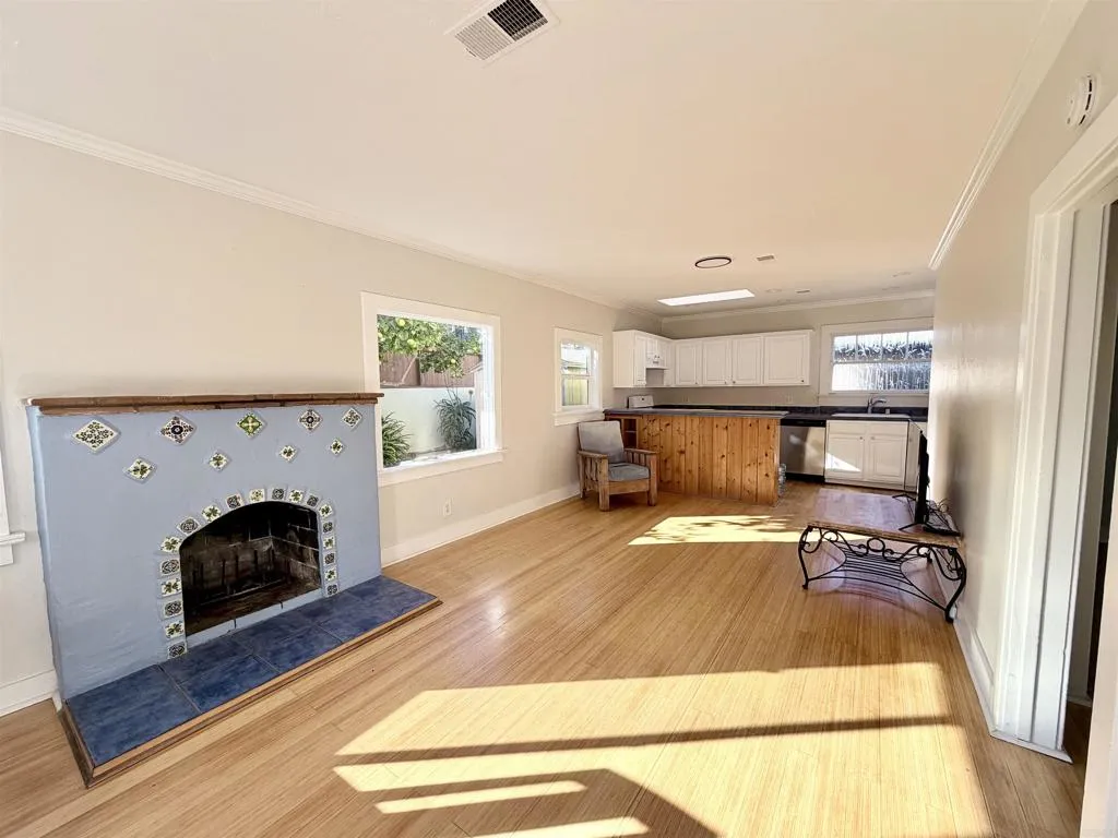 230 W H Street, Encinitas, CA 92024 - Photo 4 of 16, Encinitas, CA