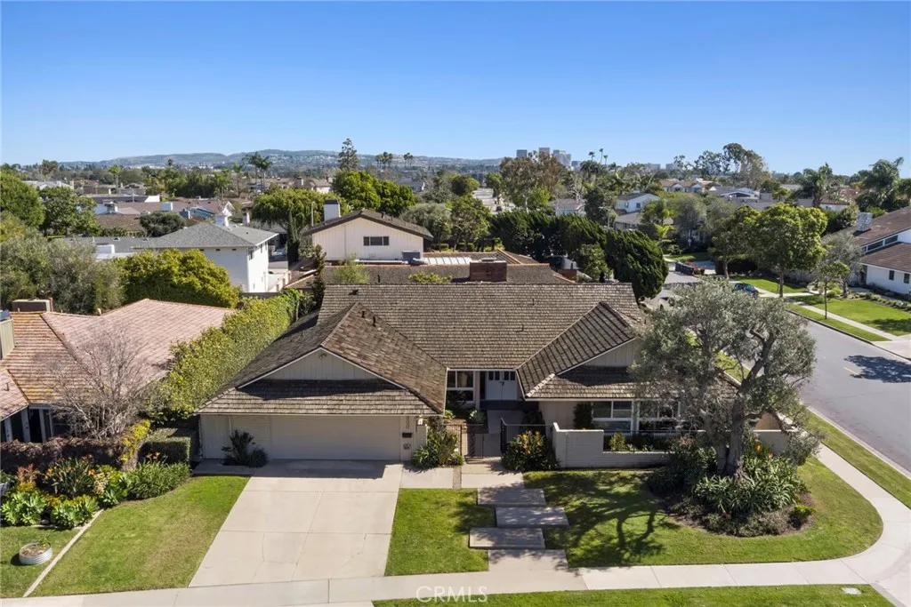1800 Tradewinds Lane, Newport Beach, CA 92660 - Photo 2 of 35, Newport Beach, CA