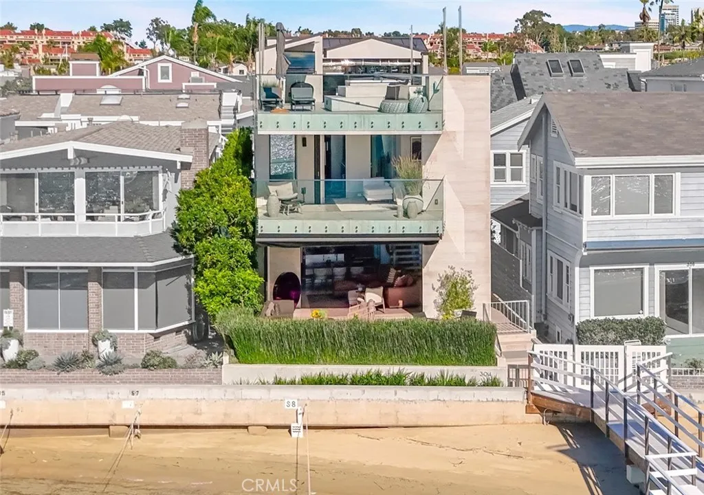 304 S Bay Front, Newport Beach, CA 92662