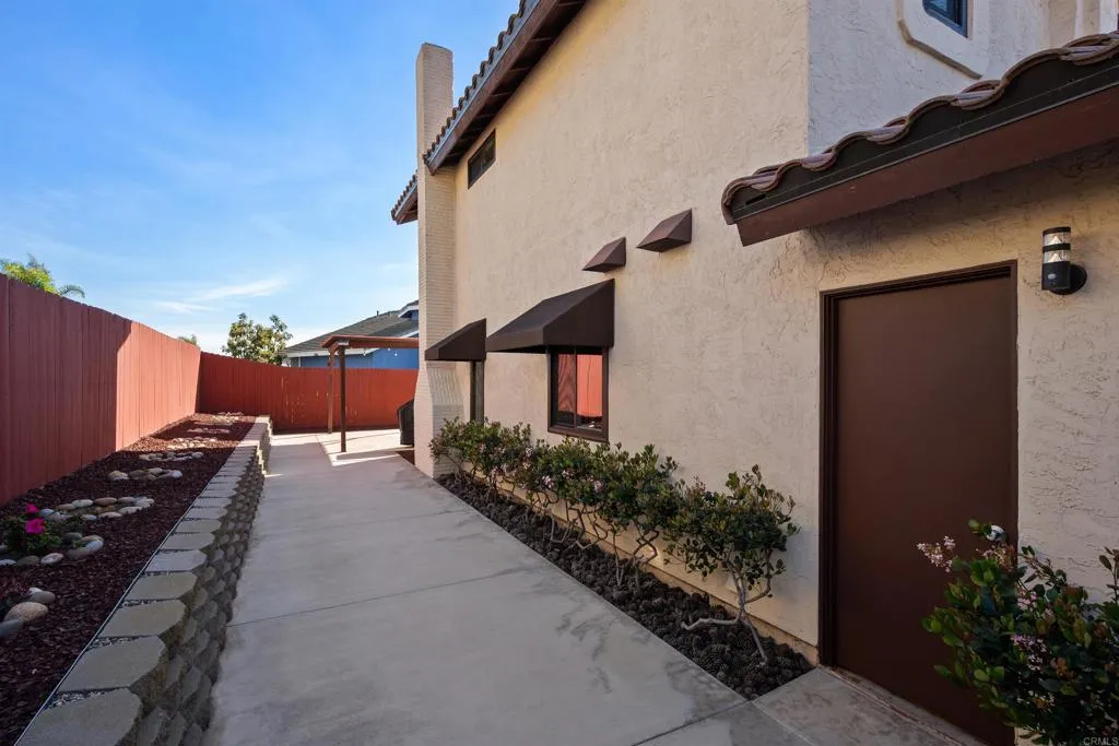 https://cdn.realtyfeed.com/cdn/127/306650927/00f8122ad83a9dd56c84bbf067b9d08d.webp