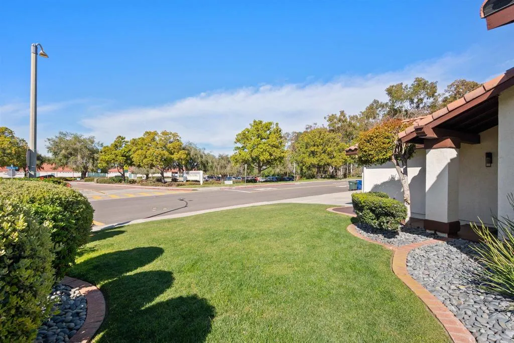 https://cdn.realtyfeed.com/cdn/127/306650927/7c96eee8e04ff1d49613e66e7bc1495a.webp