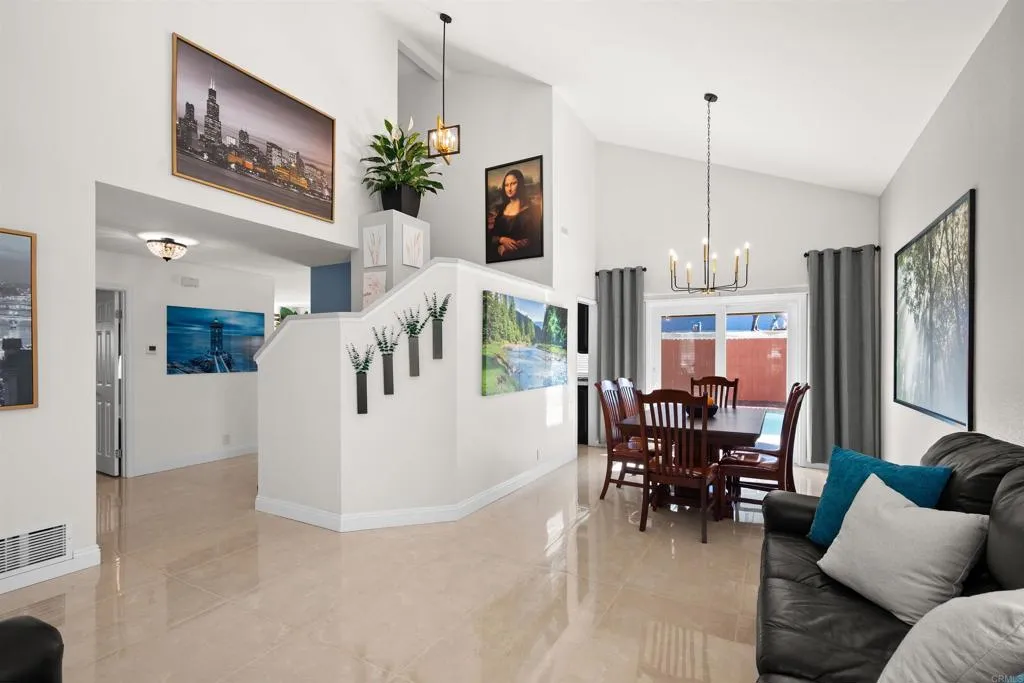 https://cdn.realtyfeed.com/cdn/127/306650927/e2398ebc4564b9a5515beb7024de9722.webp