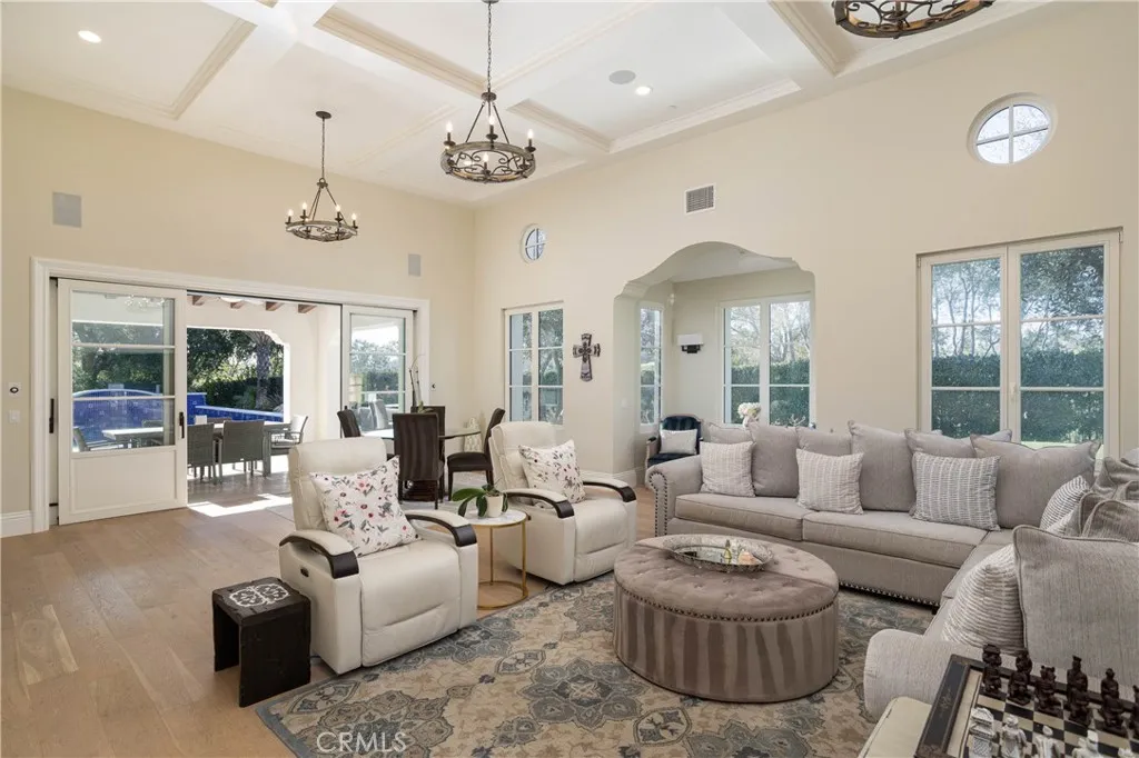25 Blue Grass, Irvine, CA 92603 - Photo 5 of 34, Irvine, CA