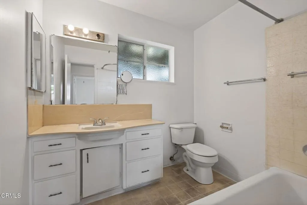 722 Robert Avenue, Oxnard, CA, 93030
