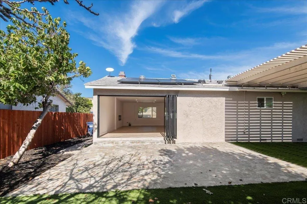 https://cdn.realtyfeed.com/cdn/127/306650959/1bfdf7e4851b73128839603c1bffd0df.webp