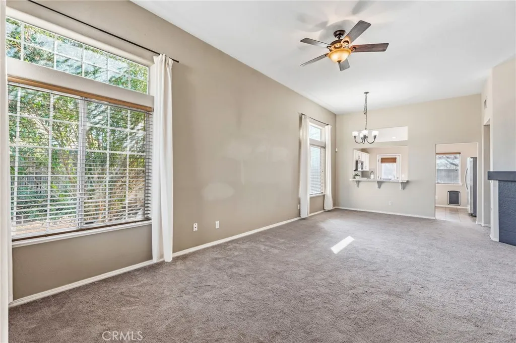 6615 N Babigian, Fresno, CA 93722 - Photo 5 of 35, Fresno, CA