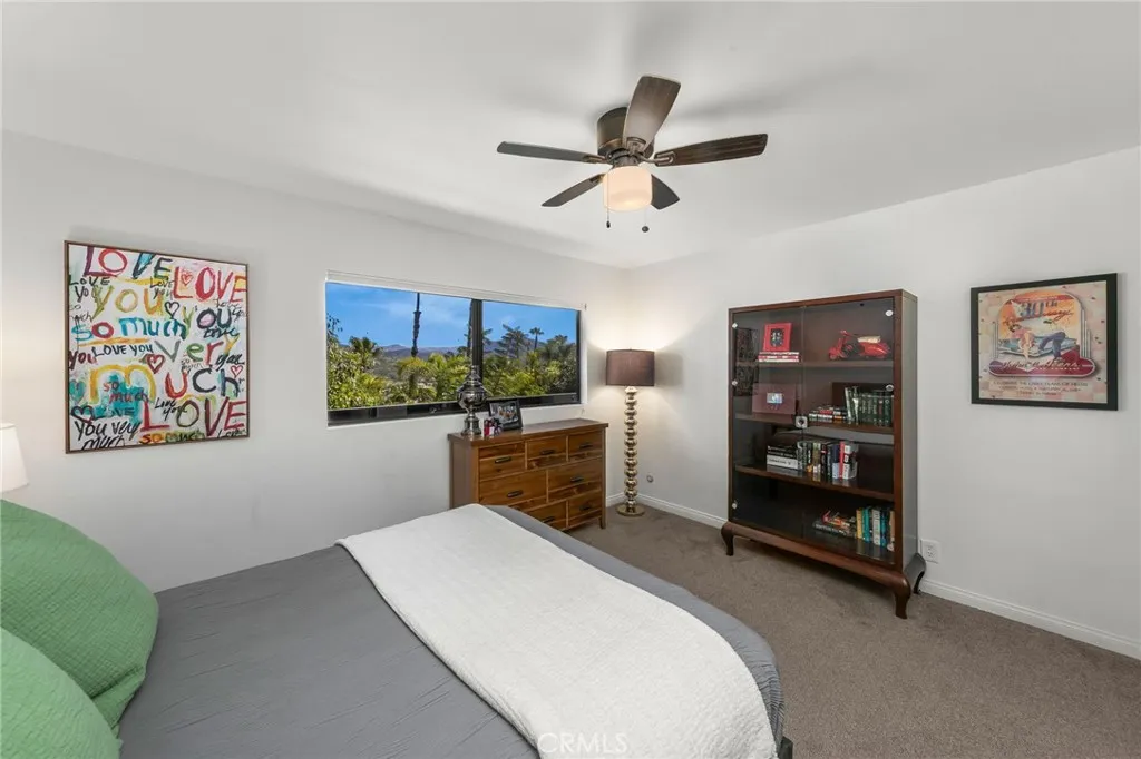 https://cdn.realtyfeed.com/cdn/127/306650982/049d47b6ca64fc53427ad1b8a1fe65bb.webp