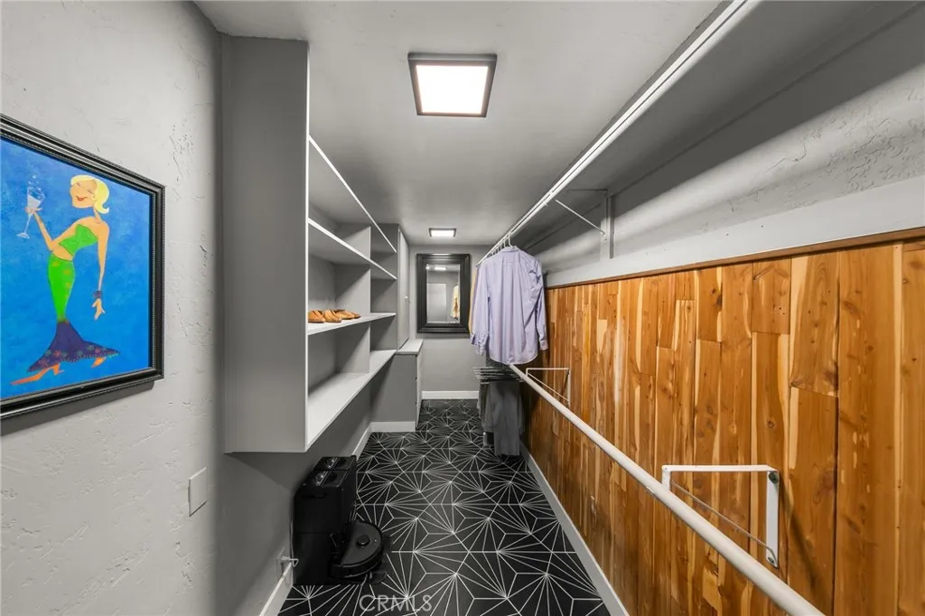 https://cdn.realtyfeed.com/cdn/127/306650982/dd9549cf905229c6a01ff0906069316d.webp