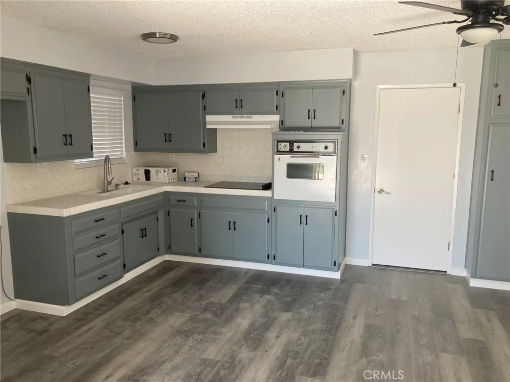409 Perdew, Ridgecrest, CA 93555 - Photo 4 of 14, Ridgecrest, CA
