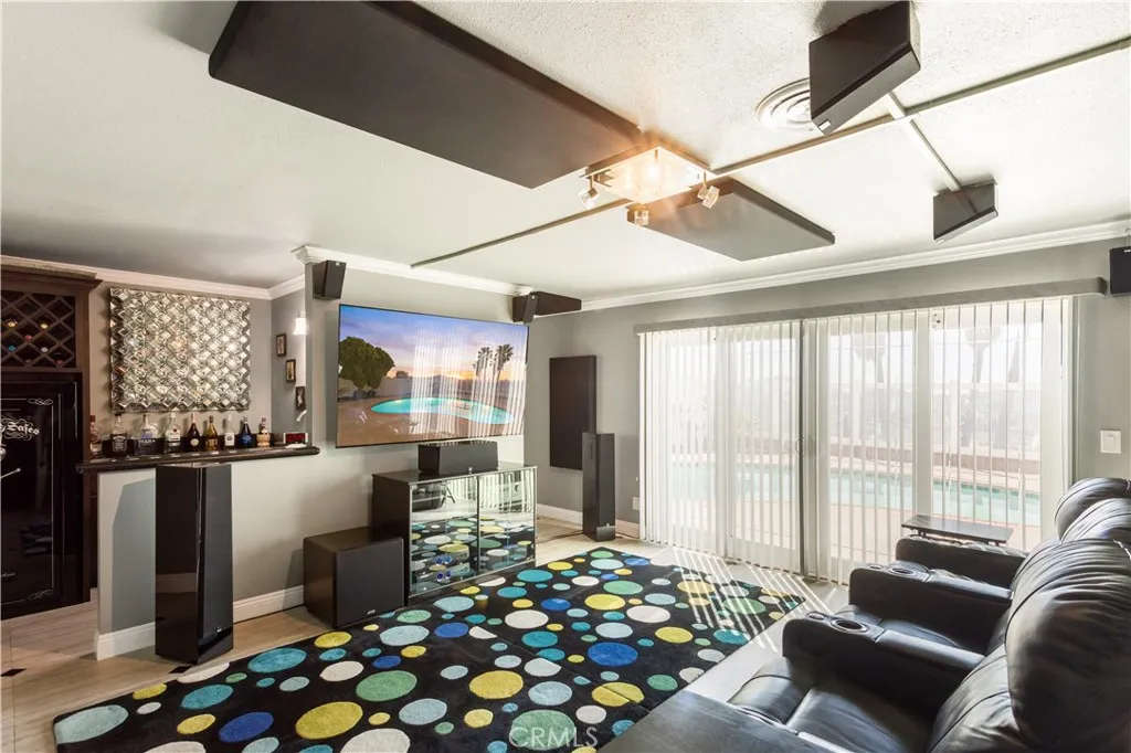 https://cdn.realtyfeed.com/cdn/127/306651020/844a8e44803e158e44ca8b6098d0a304.webp