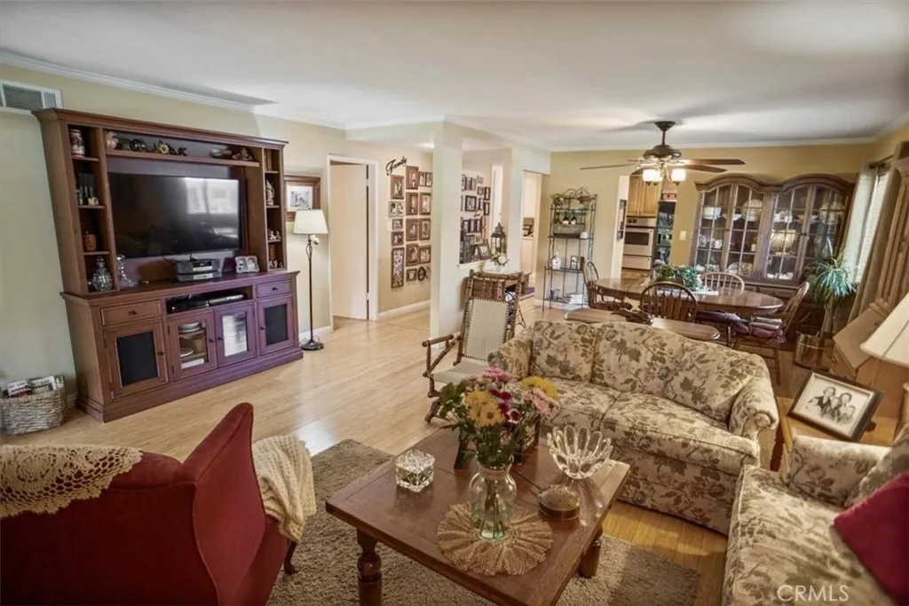 19334 Oak Crossing, Newhall, CA 91321 - Photo 5 of 36, Newhall, CA