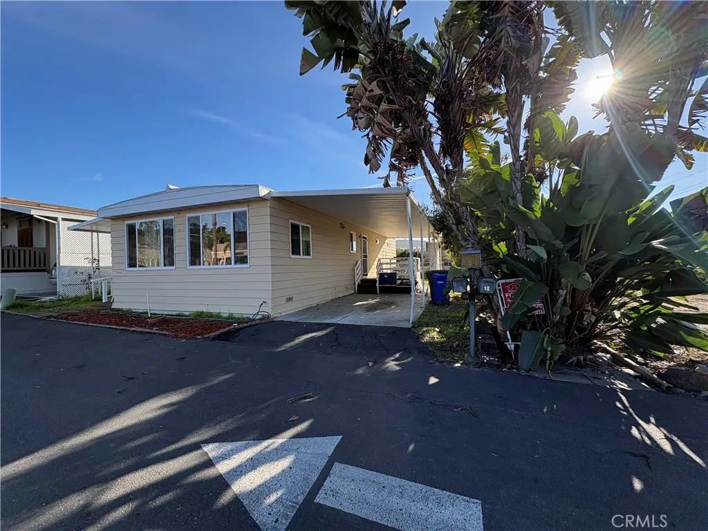 https://cdn.realtyfeed.com/cdn/127/306651119/91e18c6b8e93d72035c93af976395809.webp